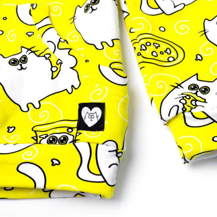 bluza pizzokoty z kapturem kangurka żółta dzikie pląsy detal